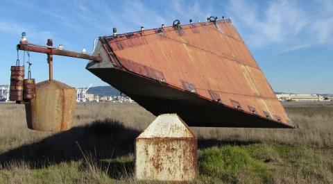 Tetrahedron close-up - NAS-Alameda airfield - Alameda Point